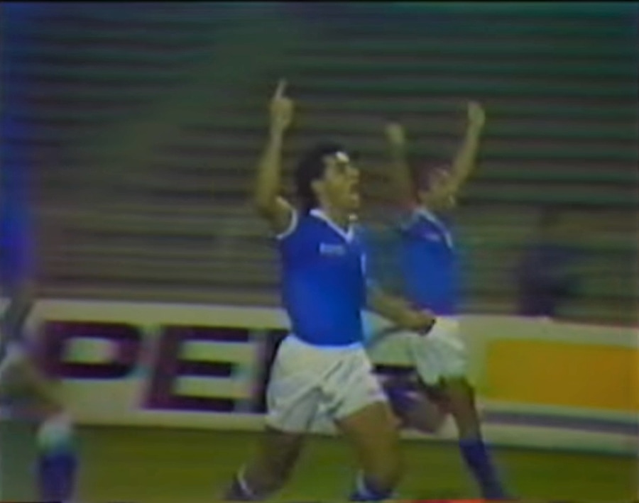 Chypre France 88 Les Bleus atteignent le nirvana. FFL