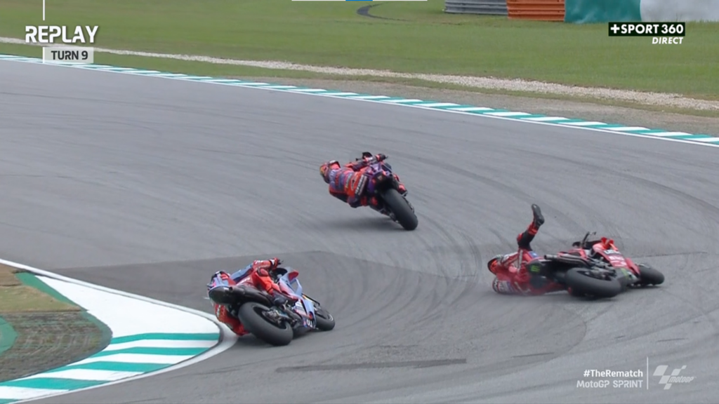 Moto Course Sprint | Pecco Bagnaia embrasse la lose italienne - FFL