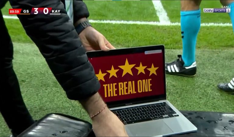 Football | Le chambrage délirant de Galatasaray sur José Mourinho Football | Le chambrage délirant de Galatasaray sur José Mourinho
