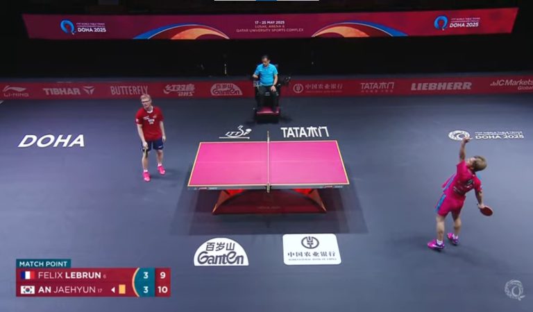 Tennis de table | La fin de match surréaliste de Félix Lebrun au Mondial Tennis de table | La fin de match surréaliste de Félix Lebrun au Mondial