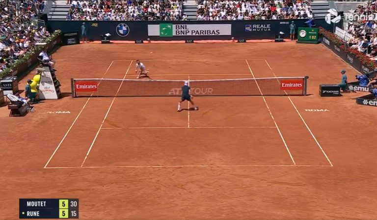 Tennis | Le lob irréel de Corentin Moutet sur Holger Rune à Rome !