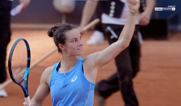 Tennis | Le vautrage immense de Loïs Boisson sur terre battue