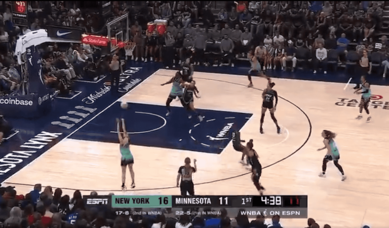 Basket | Le shoot intolérable de Marine Johannès avec New York