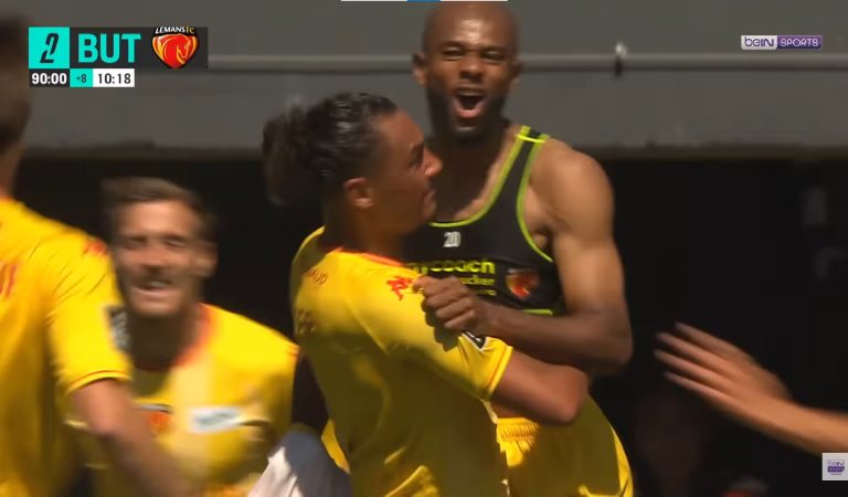 Football | La fin de match surréaliste entre Le Mans et Guingamp en Ligue 2
