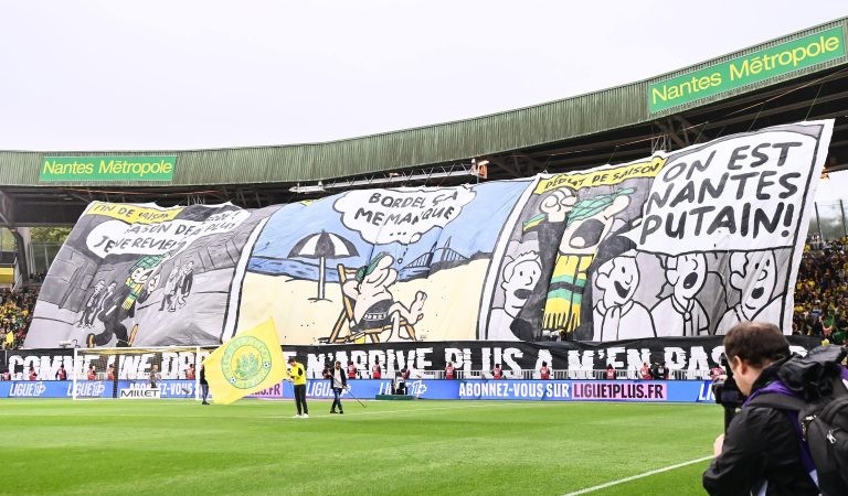 Football | Le tifo d’ores et déjà légendaire des supporters du FC Nantes Football | Le tifo d’ores et déjà légendaire des supporters du FC Nantes