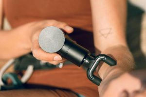 comment utiliser un pistolet de massage