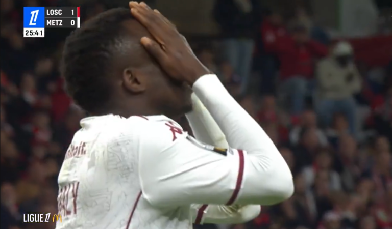 Football | Le loupé venu d’une autre planète de Cheikh Sabaly avec Metz Football | Le loupé venu d’une autre planète de Cheikh Sabaly avec Metz