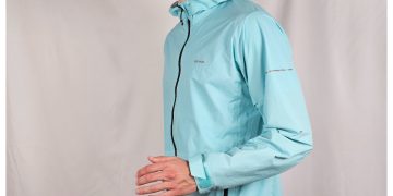 test veste Kiprun Run 900