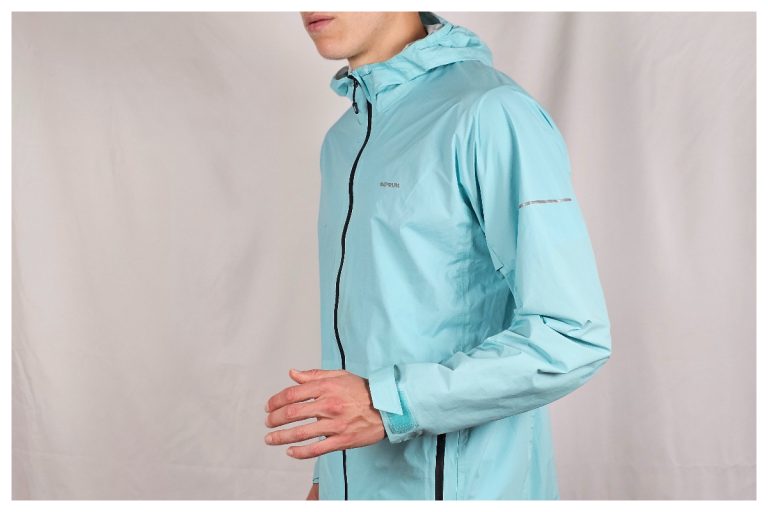 test veste Kiprun Run 900