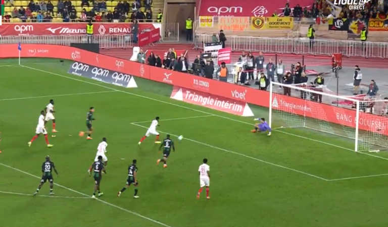 Ansu Fati catapulte deux loupés d’ores et déjà légendaires sur pénalty