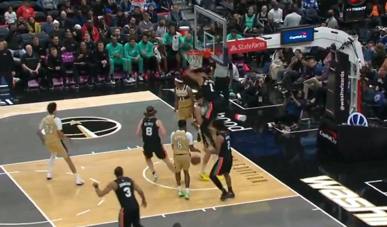 Wembanyama vient-il de signer l&rsquo;action de l&rsquo;année ?