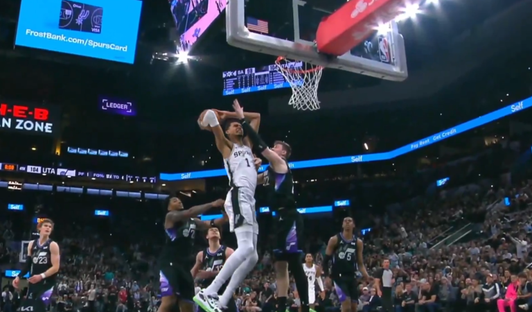 Wembanyama a-t-il claqué le dunk de l&rsquo;année avec San Antonio ?