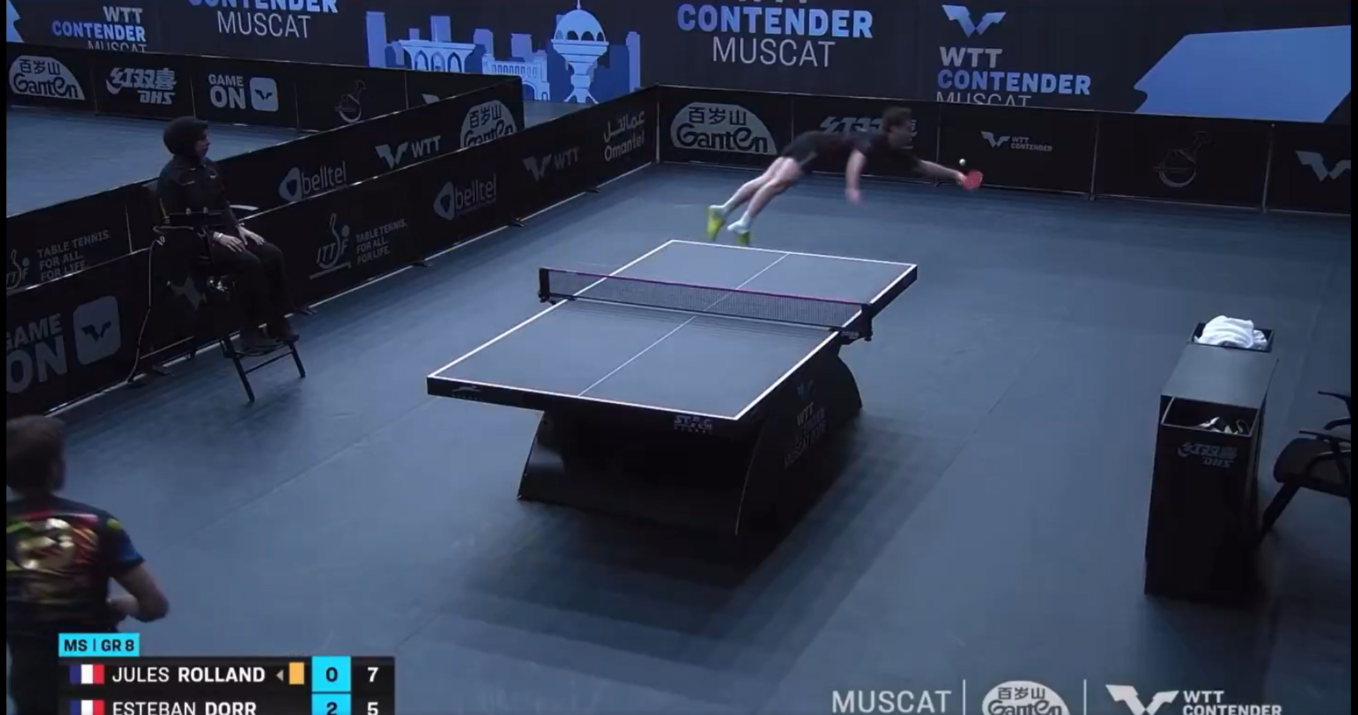 Tennis de table | Le plongeon surhumain d’Esteban Dorr pour gagner le point