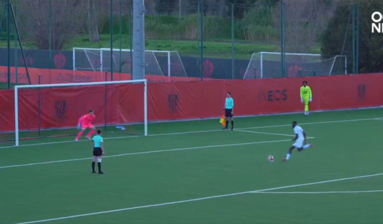 Football | Il rate une panenka avec l&rsquo;OM, ce qui suit est irréel