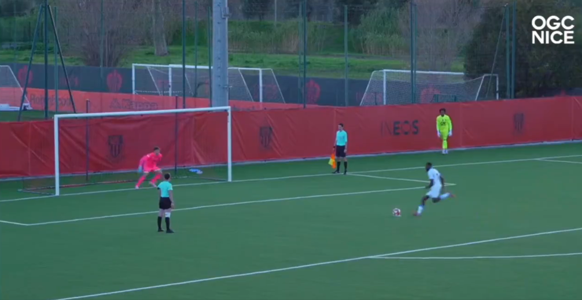 Football | Il rate une panenka avec l’OM, ce qui suit est irréel