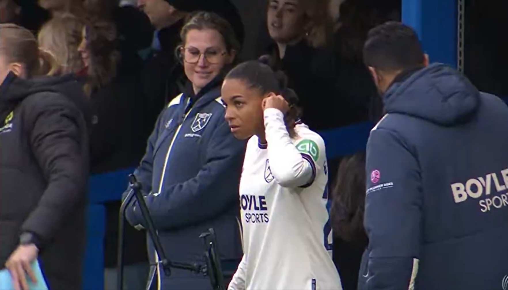 Football | L’erreur exceptionnelle d’Estelle Cascarino qui l’empêche d’entrer en jeu