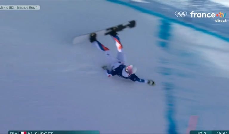 Jeux olympiques | Maudit, il commet deux erreurs dans le même virage à chaque fois