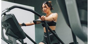 quels muscles fait travailler le vélo elliptique