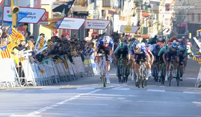 Le sprint inhumain entre Dorian Godon, Remco Evenepoel et Tom Pidcock