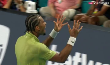 Arthur Fils l'emporte face à Tommy Paul