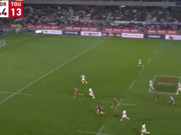 Kalvin Gourgues contre l'UBB