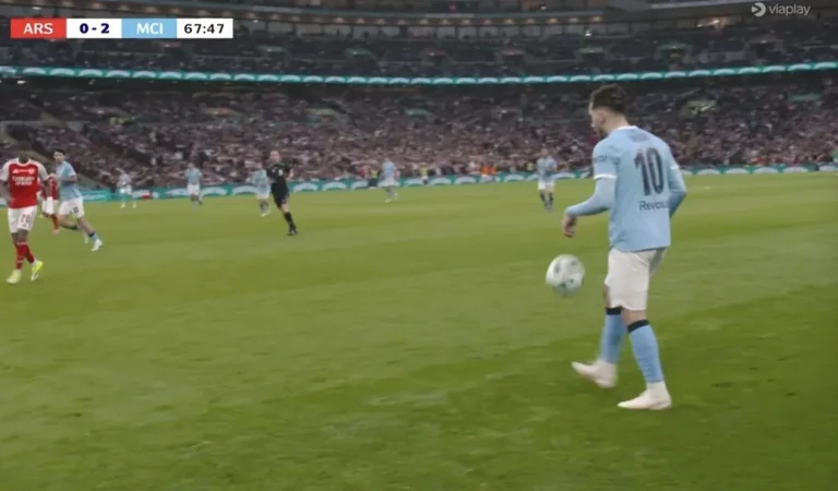 Rayan Cherki jongle en pleine finale contre Arsenal ! [VIDEO]