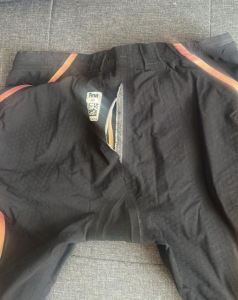 Combinaison craquée