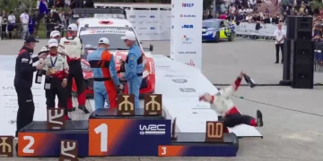 Chute sur le podium du Rallye de Croatie