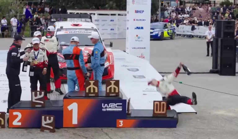 Rallye | Ce pilote signe la chute de l&rsquo;année sur le podium