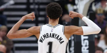 Victor Wembanyama marque l'histoire de la NBA de la pire des manières