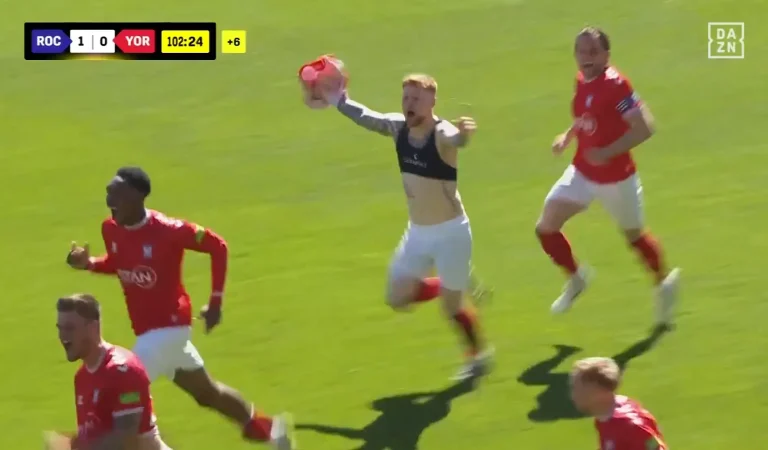 Football | ARRÊTEZ TOUT : voici le scénario du SIÈCLE en 5e division anglaise !