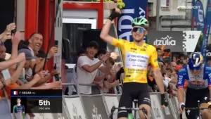 Paul Seixas remporte sa 3e étape sur le Tour du Pays basque
