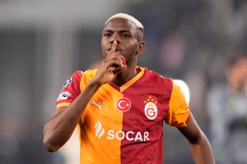 Victor Osimhen chambre le Fener après la victoire