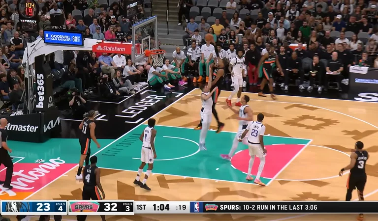 L&rsquo;action surhumaine de Wembanyama qui humilie son adversaire