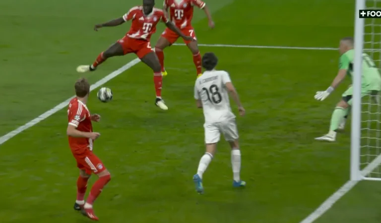 Football | Dayot Upamecano postule pour le loupé de l&rsquo;année !