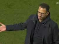 Liam Rosenior vient de faire le hold-up parfait à Chelsea