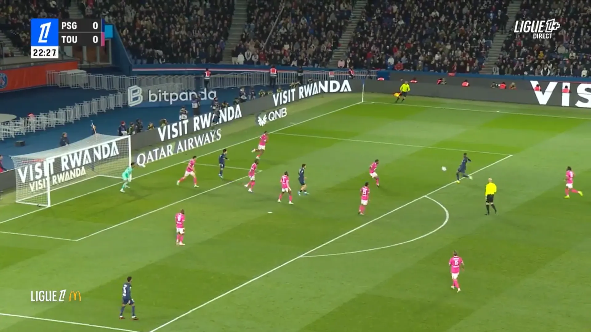 Ousmane Dembélé signe un golazo INDÉCENT avec le PSG