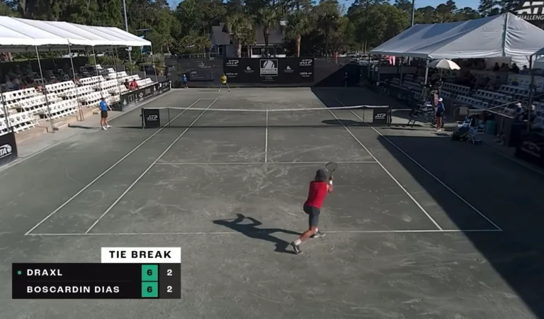 Tennis | Il tente un service fou et flope magistralement