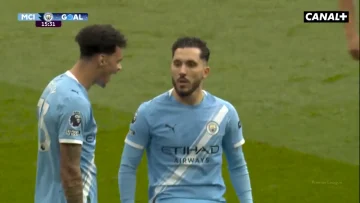 Rayan Cherki commet l'impardonnable contre Arsenal