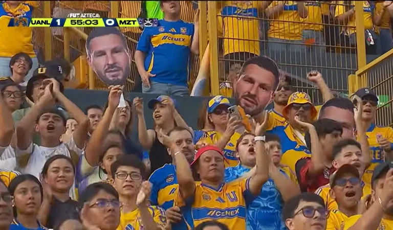 Quand 40 000 fans chantent en l&rsquo;honneur de Gignac pour son dernier match