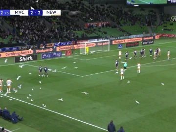 On sous-estime trop les mouettes au football...