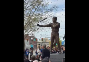 Cérémonie ratée au baseball