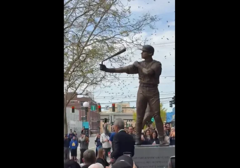 Cérémonie ratée au baseball