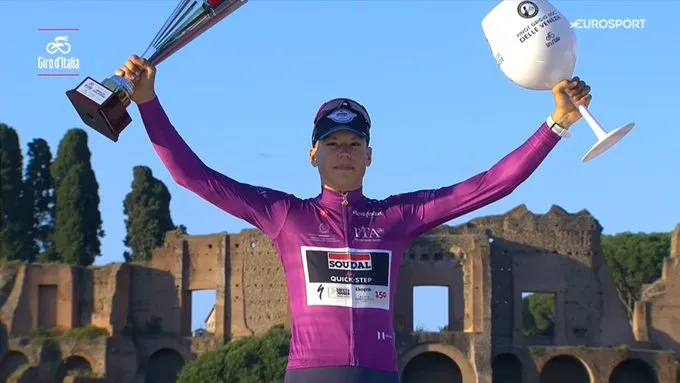 Paul Magnier remporte le maillot cyclamen sur le Giro
