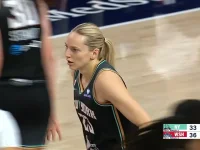 Marine Johannès bat son record de points en WNBA