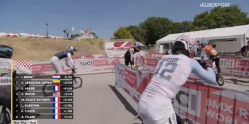 Joli tir groupé des Français au BMX