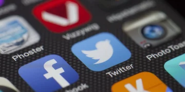 Le Test Cédric vu des réseaux sociaux