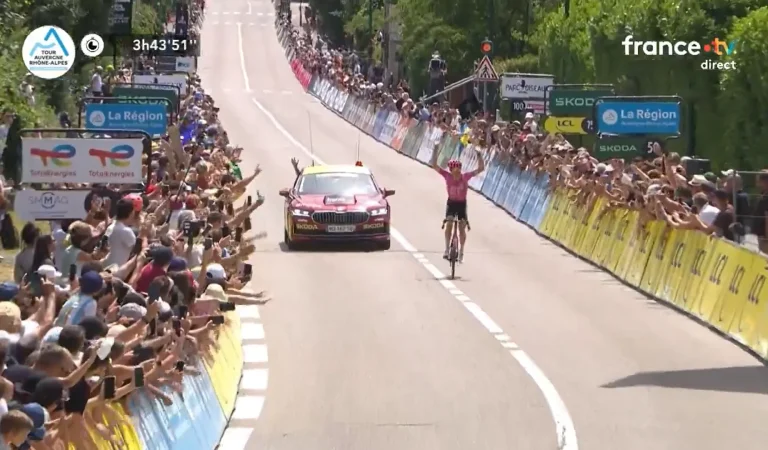 Le numéro incompréhensible d&rsquo;Alex Baudin sur le Tour Auvergne Rhône-Alpes