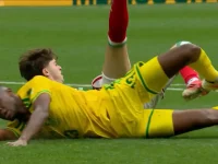 Yaya Sithole exclu à la Coupe du monde