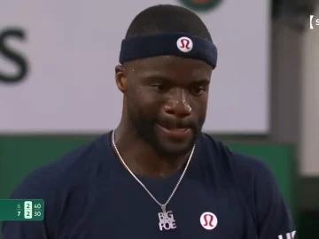 Frances Tiafoe a envoyé du lourd à Roland-Garros
